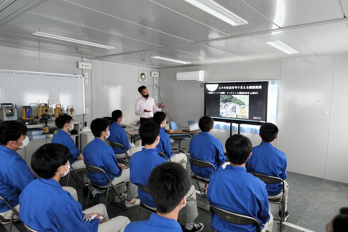 Miyama株式会社 「過去・未来・現在の建設現場」講習会を実施